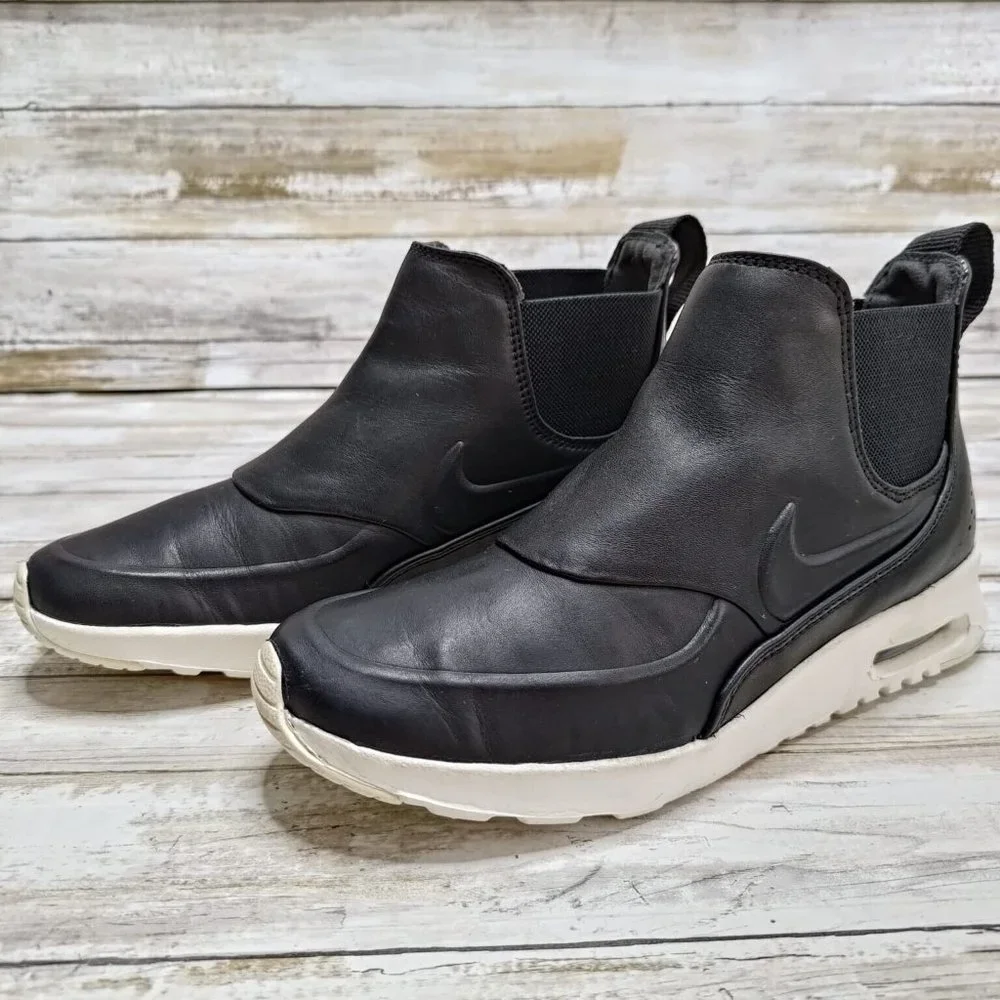 Nike Woman’s Air Max Thea Mid Black Sail Sneaker Boot 859550-001 Size 7